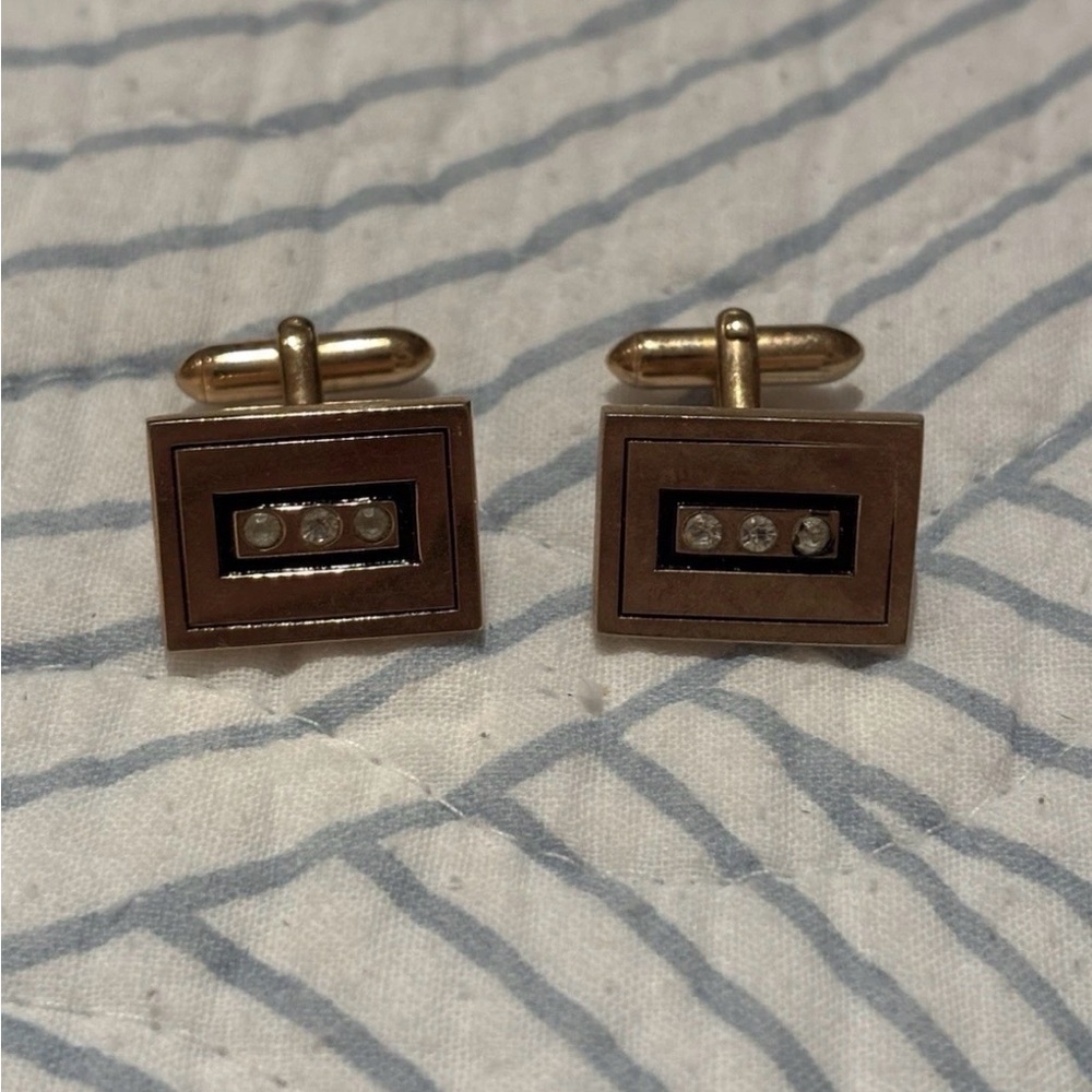 Vintage Swank Square Gold Tone 3 Glass Diamond Cufflinks